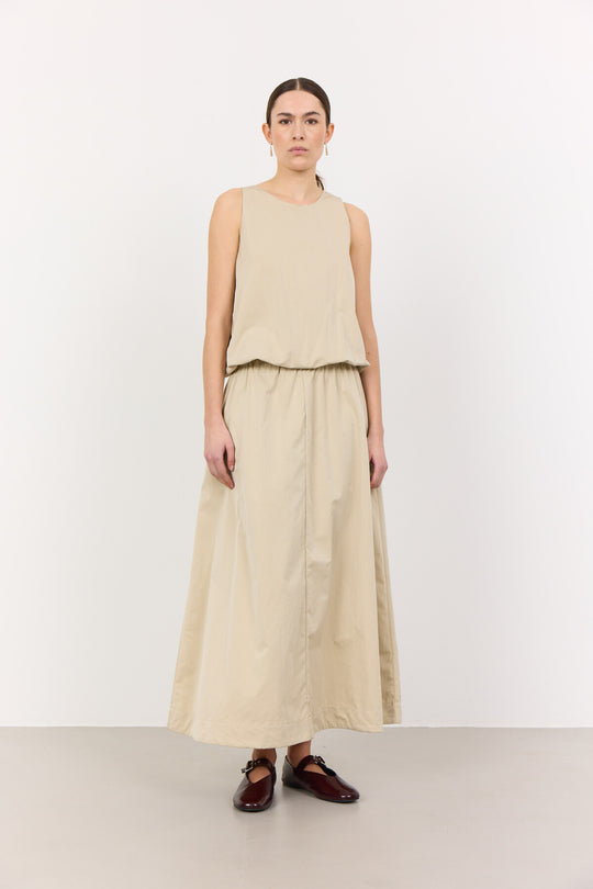 LR-LEA 2 Nederdel Lys sand