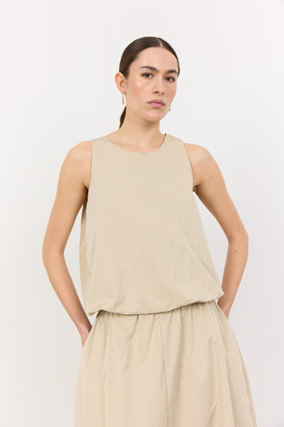 LR-LEA 1 Top Lys sand