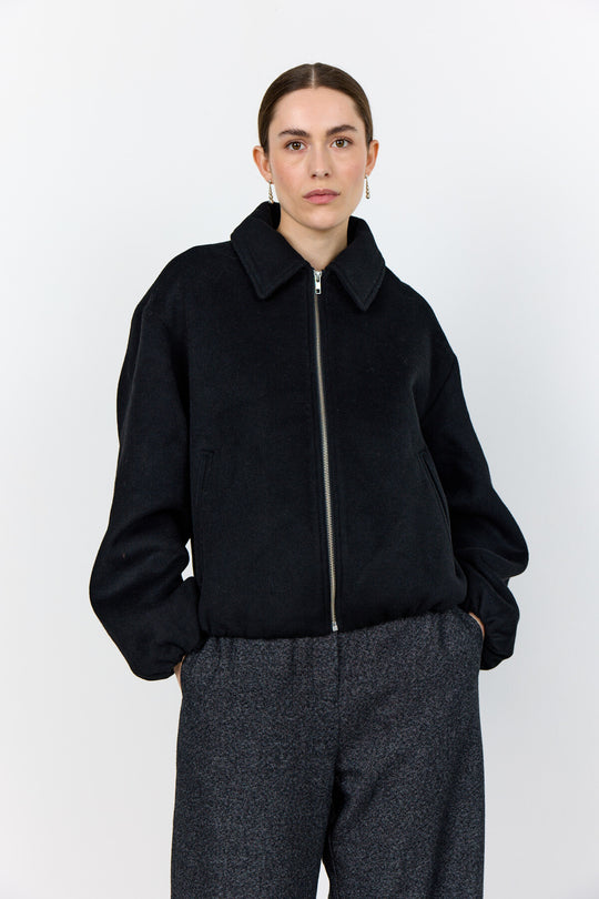 LR-OWA 37 Jakke Sort