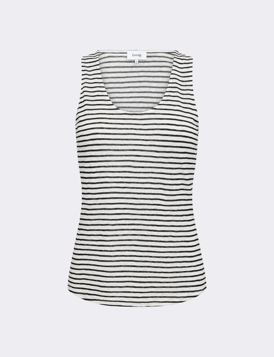 LR-REBEKKA 2 Top Sort