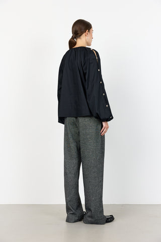 LR-ISLA SOLID 131 Bluse Sort