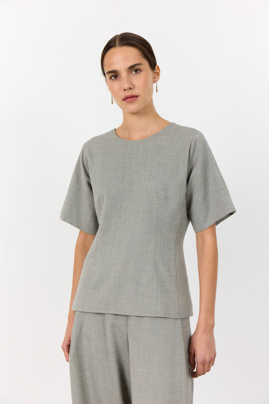 LR-NELLY 2 Top Lys grå