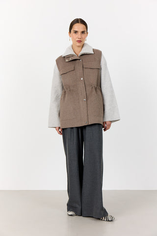 LR-OWA 30 Vest Mørk sand